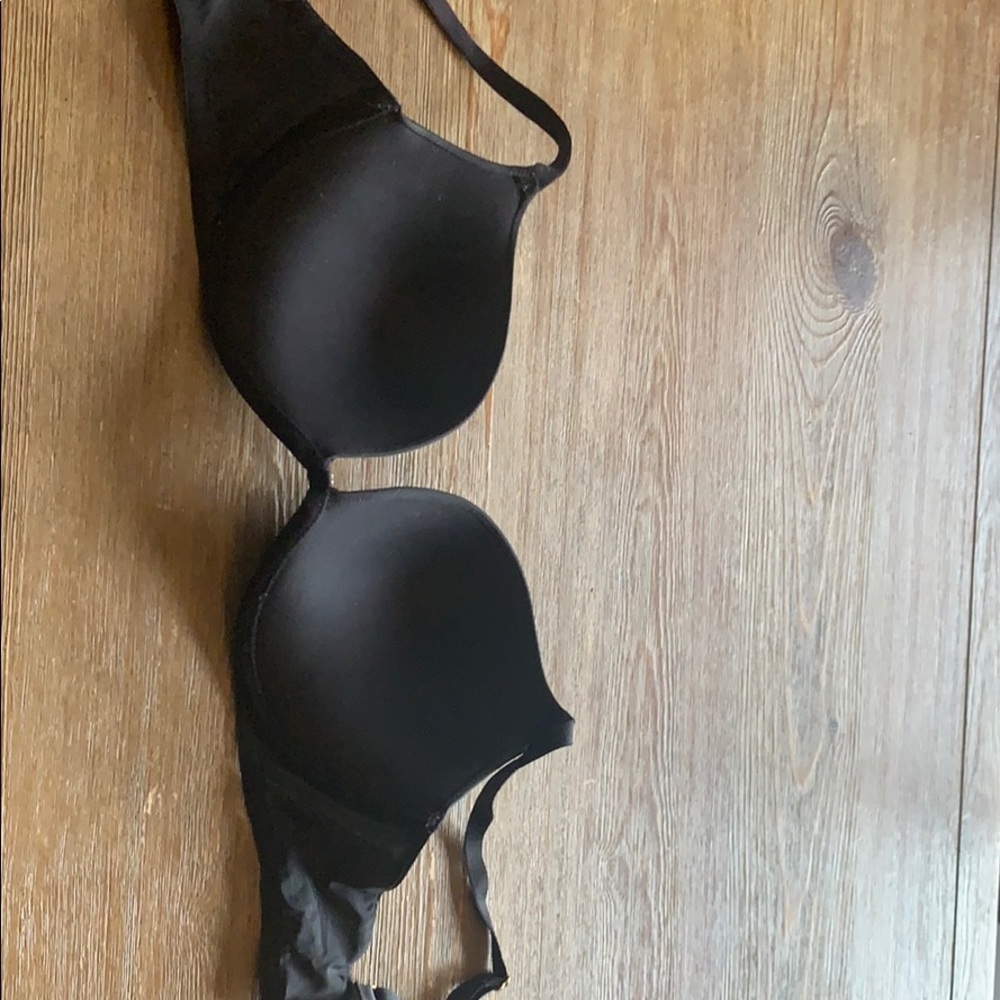 Victoria’s Secret black padded Demi 34D - Picture 2 of 4